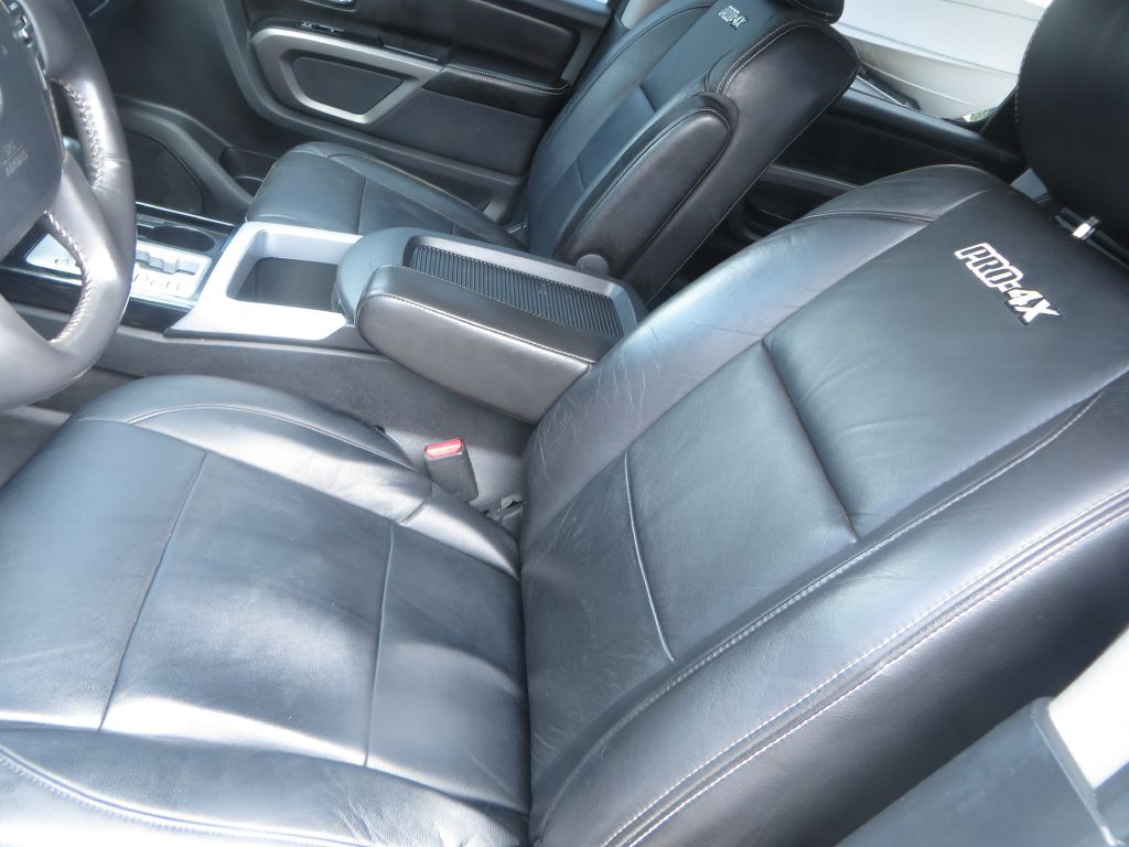Photo 25 of this NISSAN TITAN