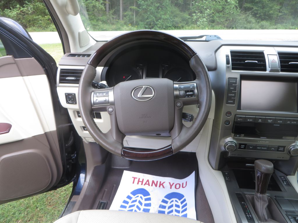 Photo 16 of this LEXUS GX460