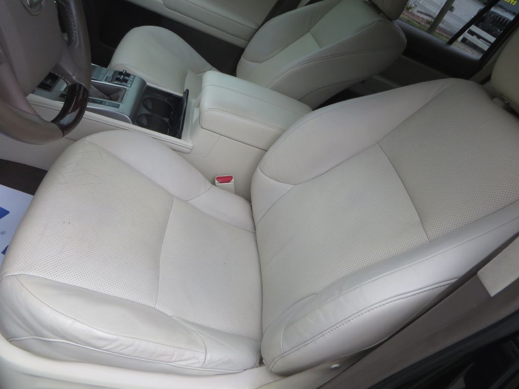 Photo 27 of this LEXUS GX460