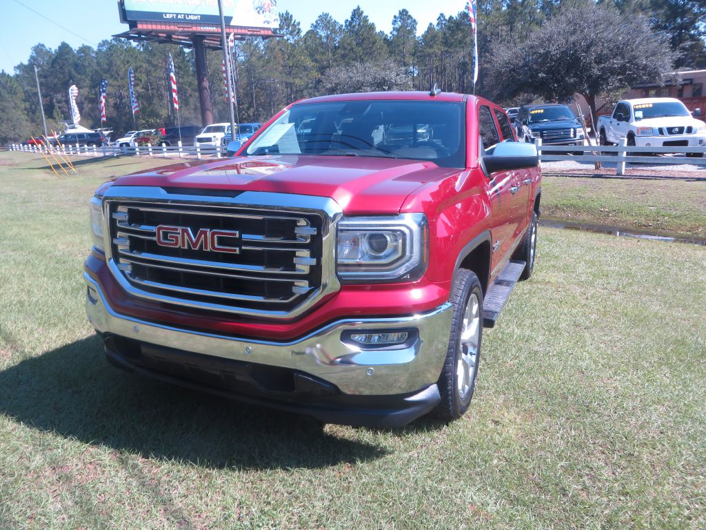 Photo 2 of this GMC SIERRA