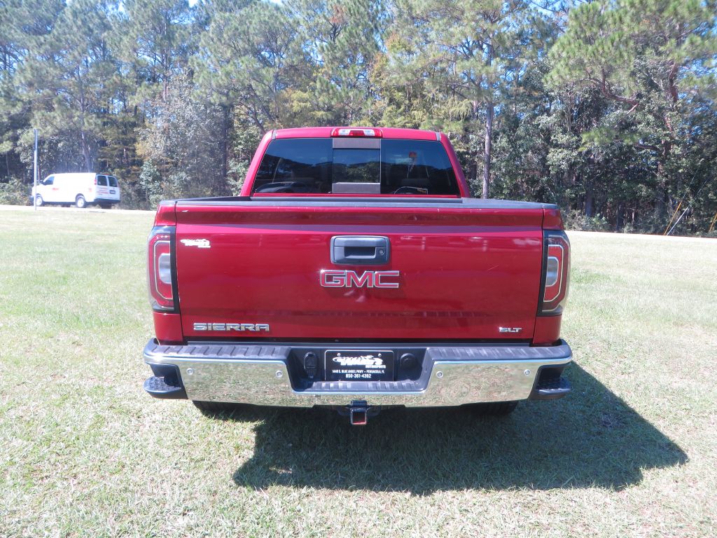 Photo 7 of this GMC SIERRA