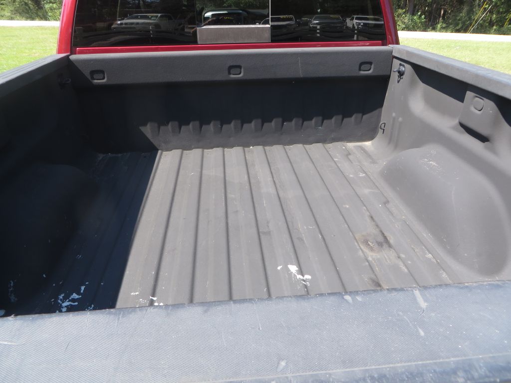 Photo 11 of this GMC SIERRA