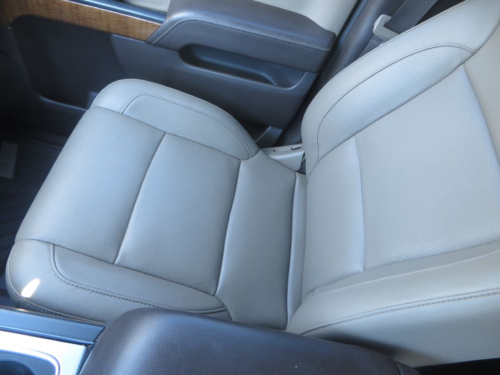 Photo 21 of this GMC SIERRA