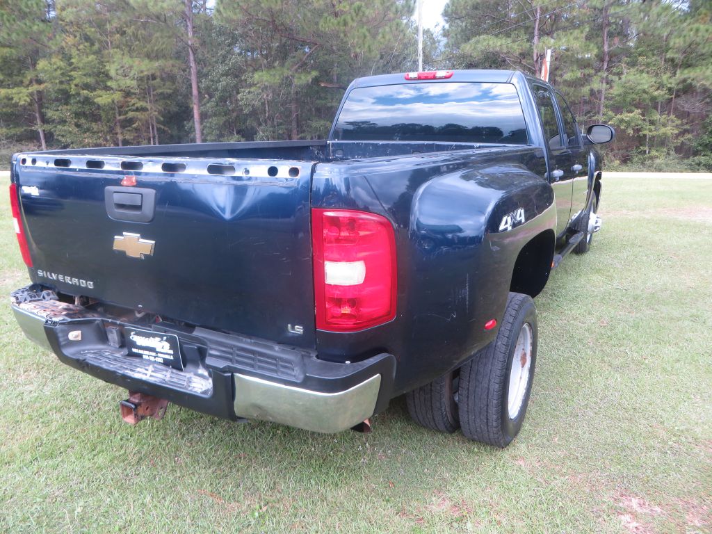 Photo 6 of this CHEVROLET SILVERADO 3500