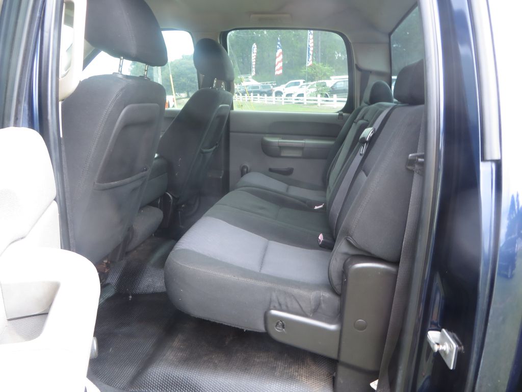 Photo 14 of this CHEVROLET SILVERADO 3500