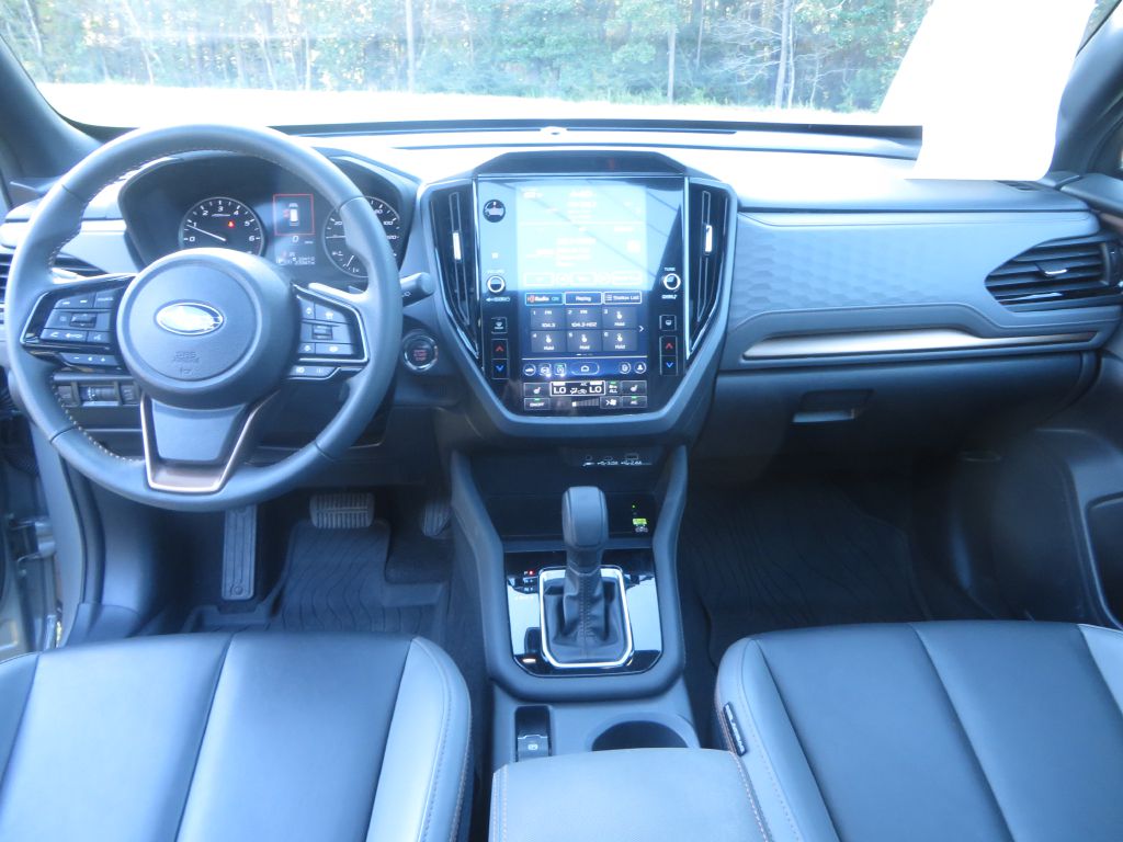 Photo 12 of this SUBARU FORESTER