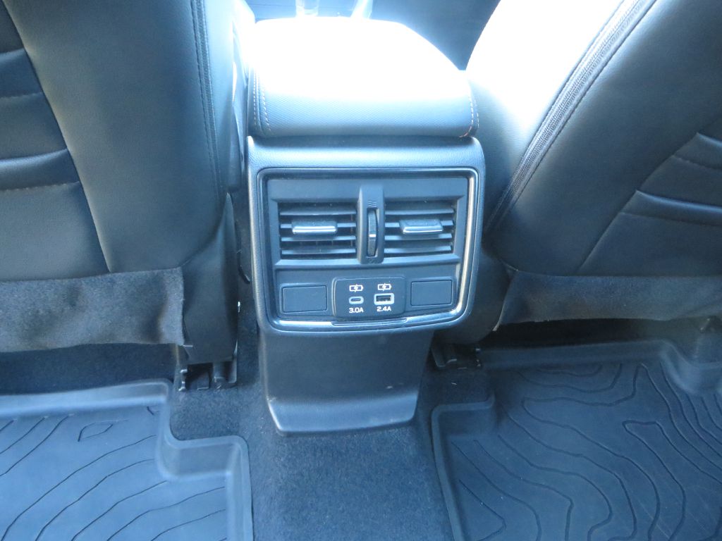 Photo 28 of this SUBARU FORESTER