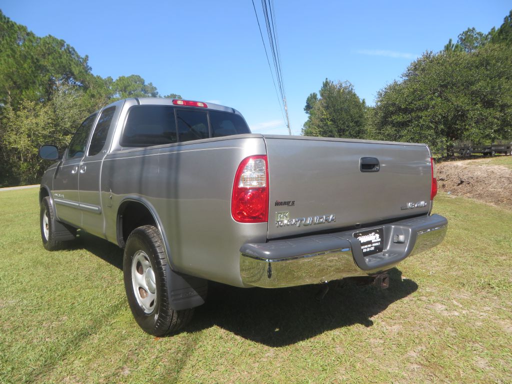 Photo 8 of this TOYOTA TUNDRA