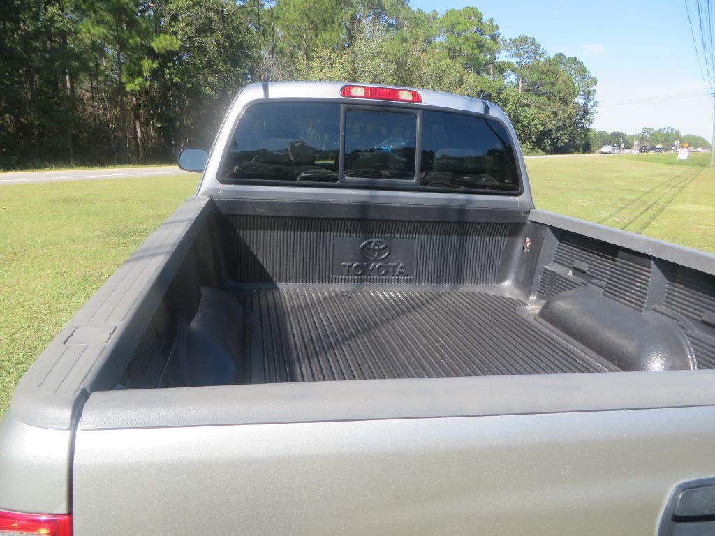 Photo 11 of this TOYOTA TUNDRA