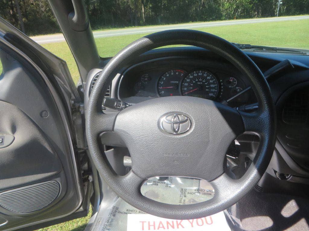 Photo 15 of this TOYOTA TUNDRA