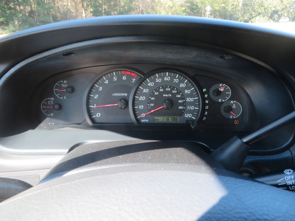 Photo 16 of this TOYOTA TUNDRA