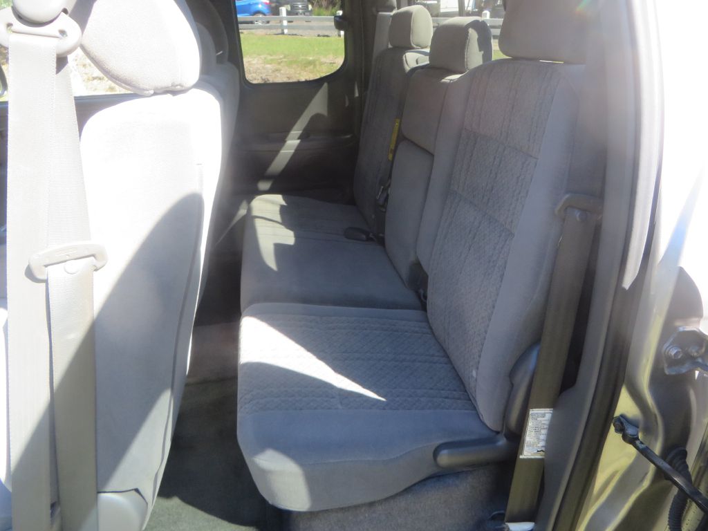 Photo 22 of this TOYOTA TUNDRA