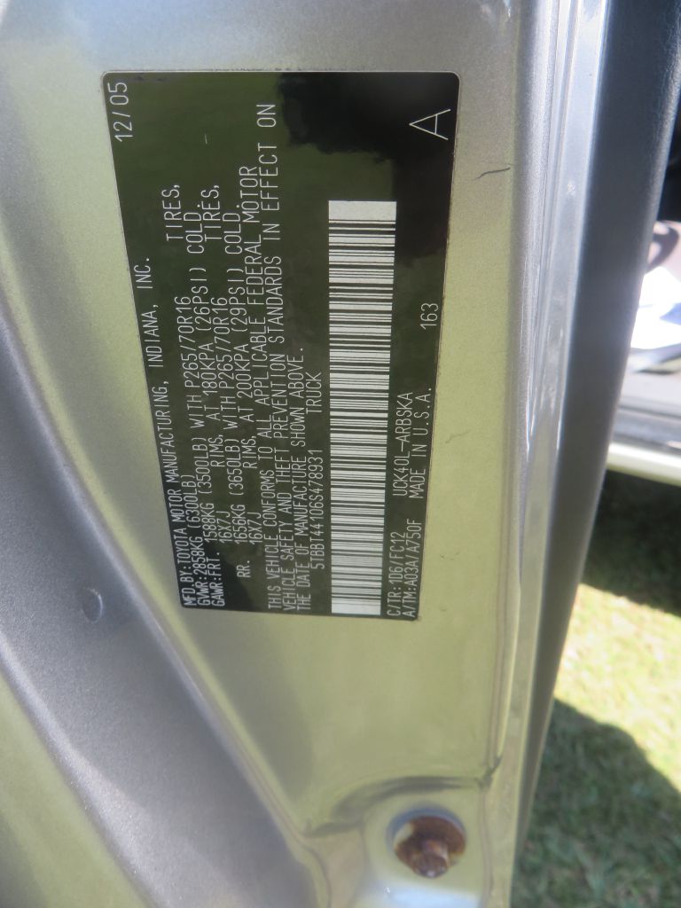 Photo 26 of this TOYOTA TUNDRA