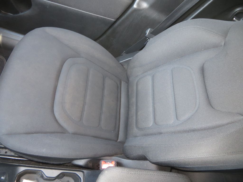 Photo 20 of this JEEP RENEGADE