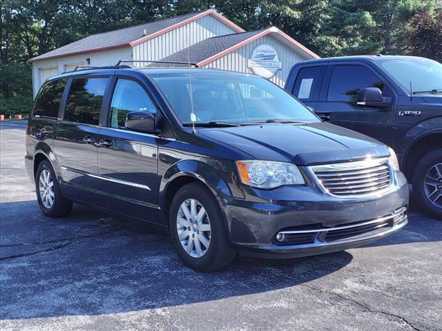 CHRYSLER TOWN AND COUNTR 2014 CHRYSLER TOWN AND COUNTR 2C4RC1BG0ER209136