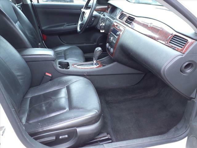 CHEVROLET IMPALA 2009 CHEVROLET IMPALA 2G1WT57K891244432
