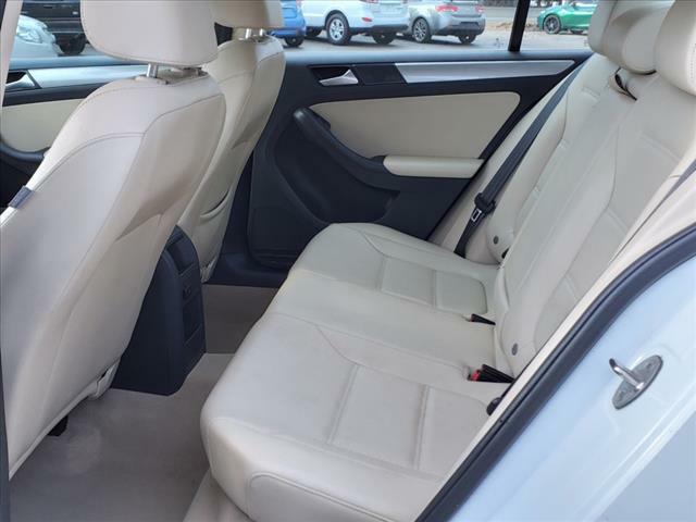 VOLKSWAGEN JETTA 2015 VOLKSWAGEN JETTA 3VWD07AJ4FM402916