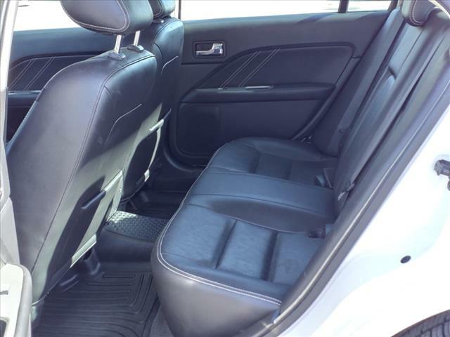 FORD FUSION 2011 FORD FUSION 3FAHP0DC4BR341896