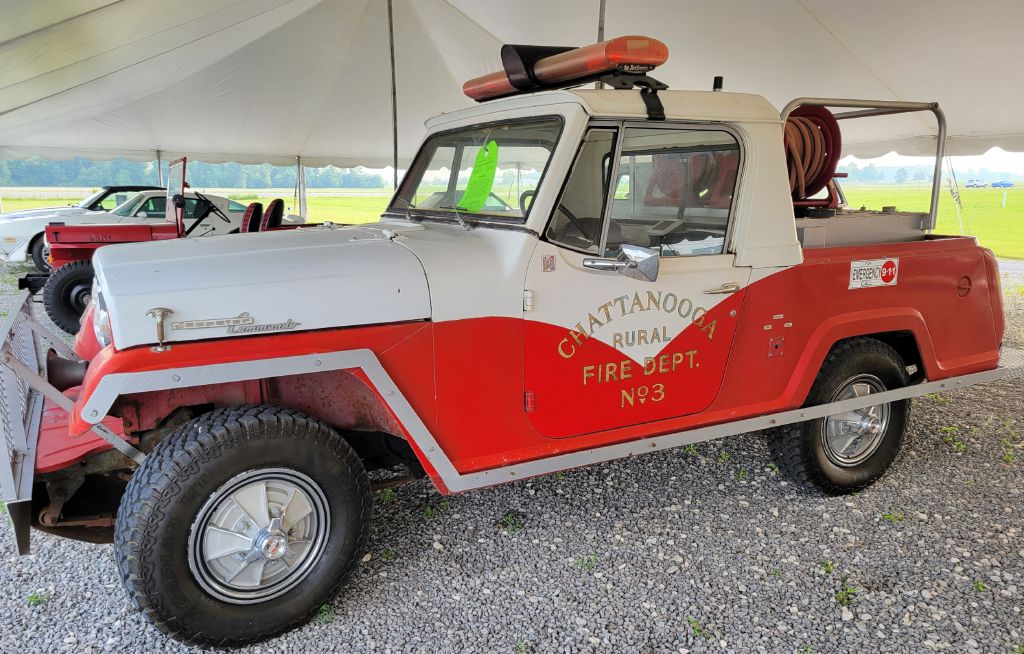 1967 JEEP COMMANDO 