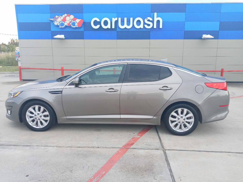 Photo 3 of this KIA OPTIMA
