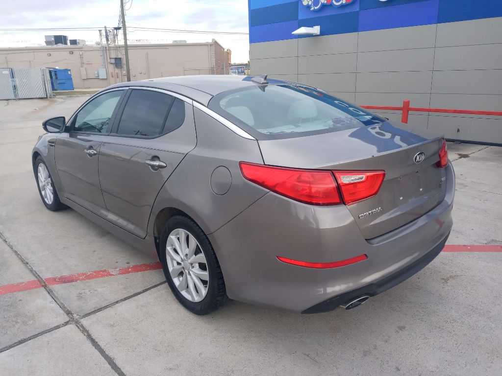 Photo 7 of this KIA OPTIMA