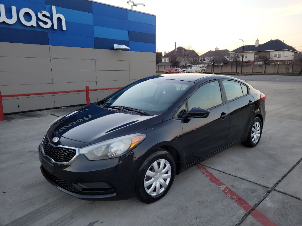 Photo 6 of this KIA FORTE