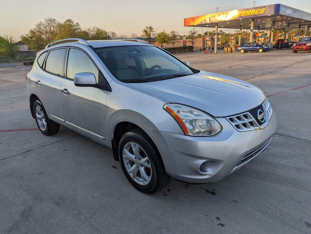 Photo 15 of this NISSAN ROGUE