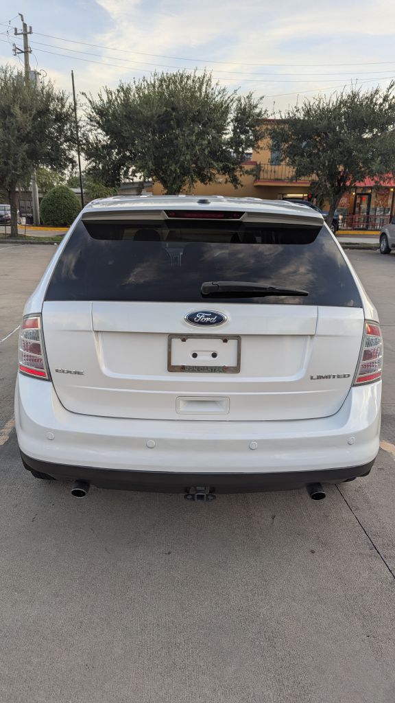 Photo 2 of this FORD EDGE
