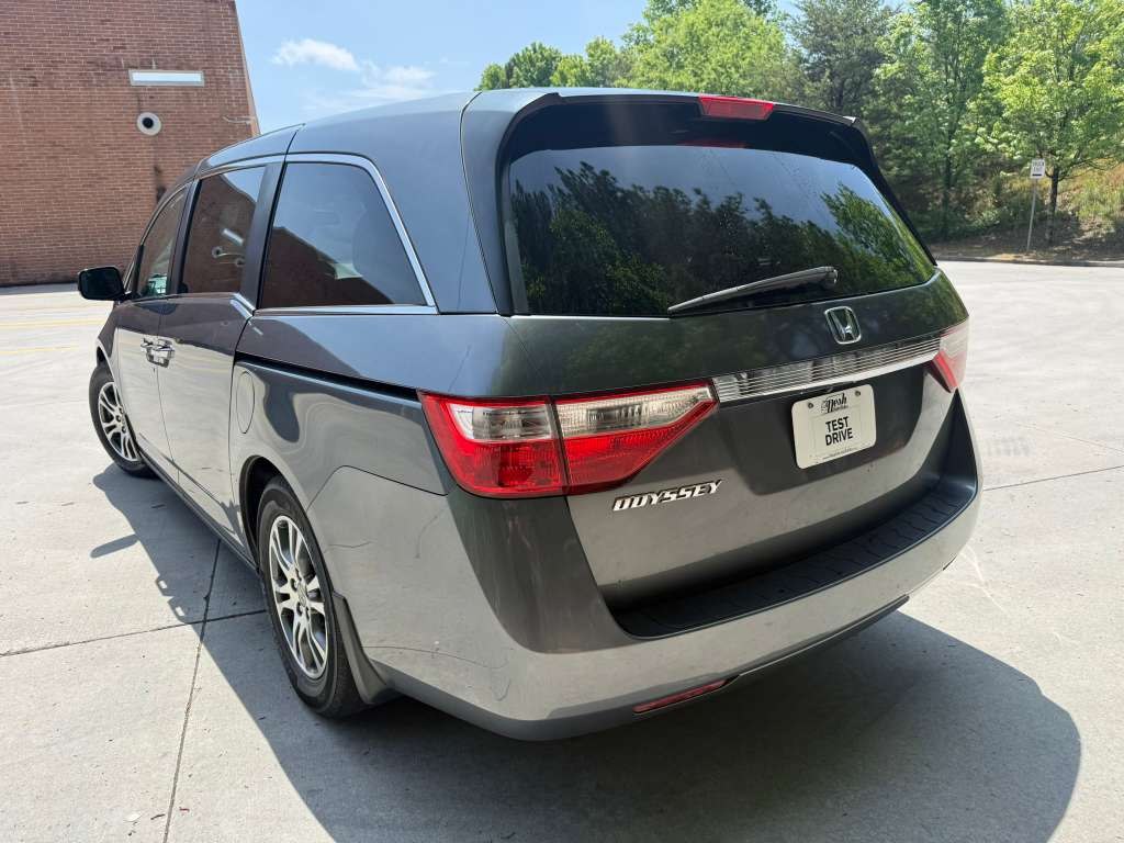 2012 Honda Odyssey #2