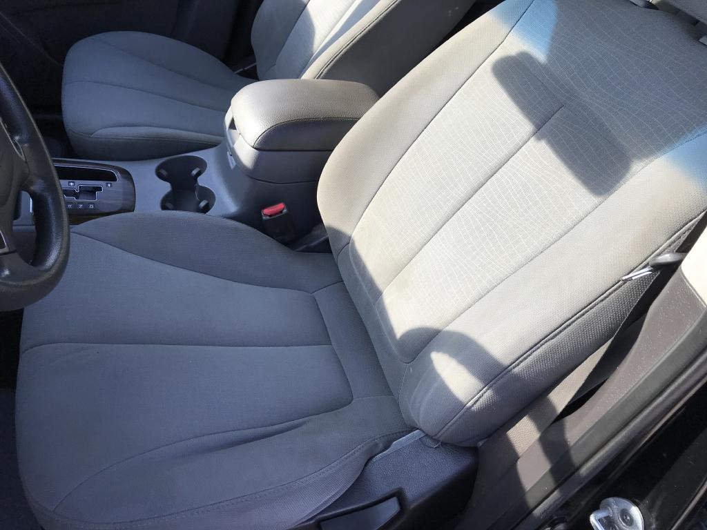 HYUNDAI SANTA FE SOLD 2010 HYUNDAI SANTA FE SOLD 5NMSG3AB5AH348092