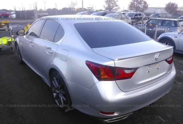Photo 2 of this LEXUS GS