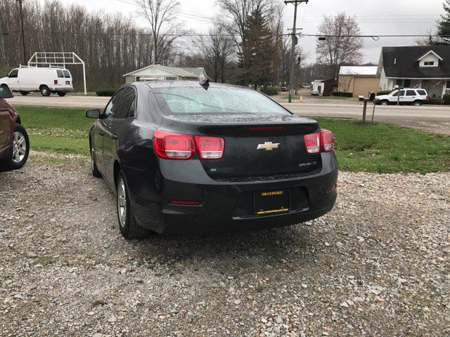 Photo 6 of this CHEVRELOT MALIBU SOLD