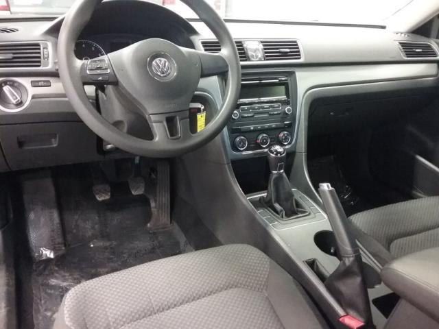 Photo 5 of this VOLKSWAGEN PASSAT SOLD