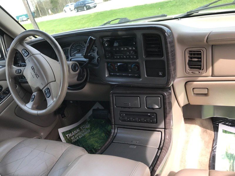 GMC YUKON XL SOLD 2004 GMC YUKON XL SOLD 1GKFK66U64J270176
