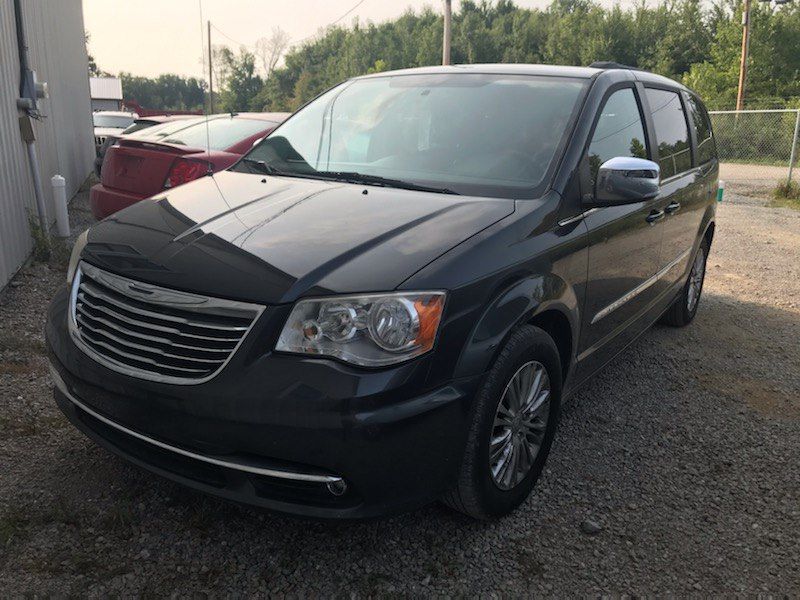 CHRYSLER TNC -SOLD 2011 CHRYSLER TNC -SOLD 2A4RR8DG9BR797497