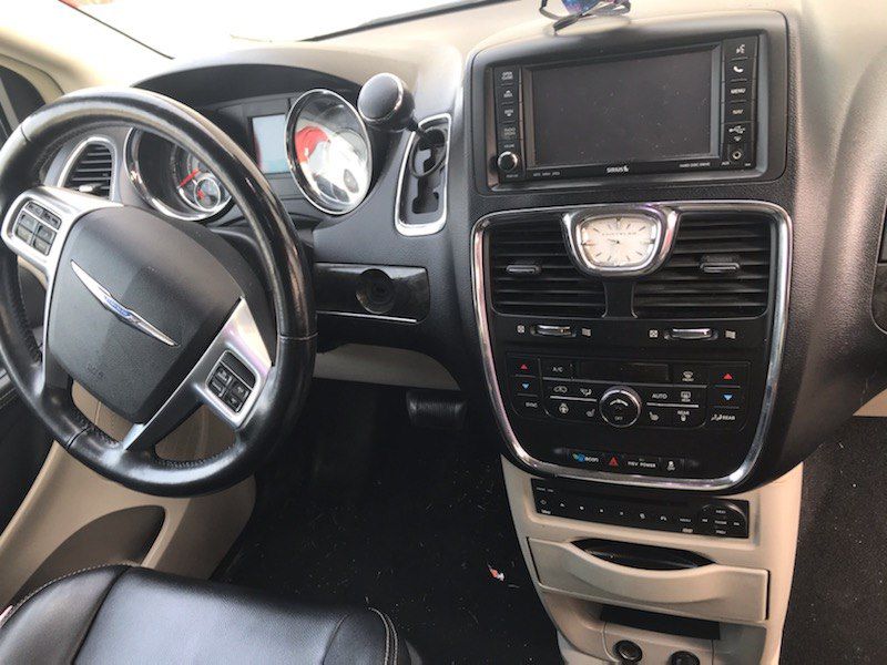 CHRYSLER TNC -SOLD 2011 CHRYSLER TNC -SOLD 2A4RR8DG9BR797497