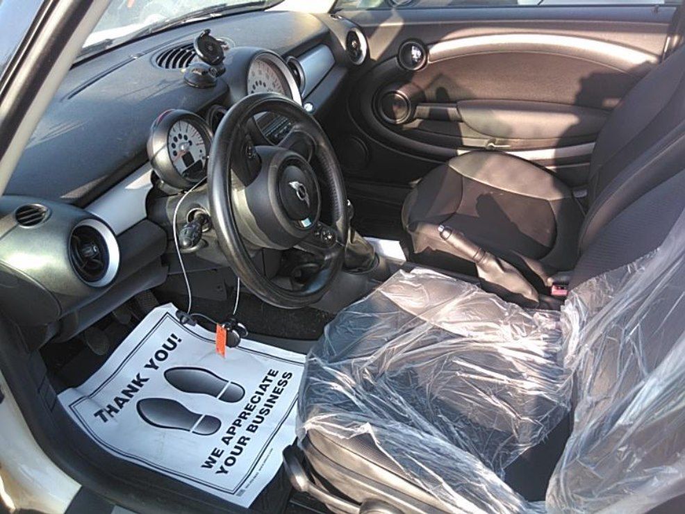 Photo 7 of this MINI COOPER SOLD