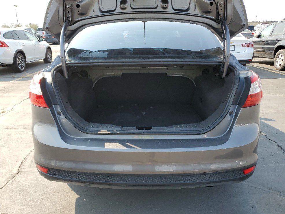 FORD FOCUS 2014 FORD FOCUS 1FADP3F29EL110077
