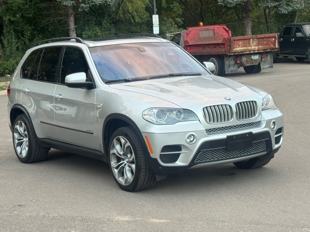 Photo 2 of this BMW X5