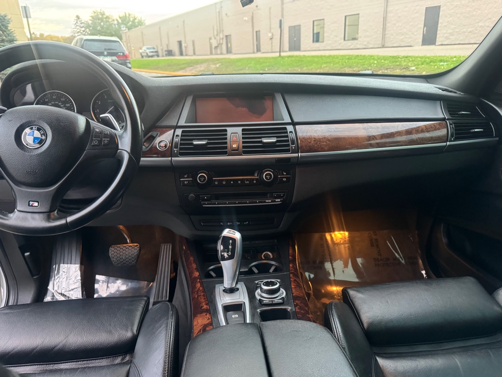 Photo 8 of this BMW X5