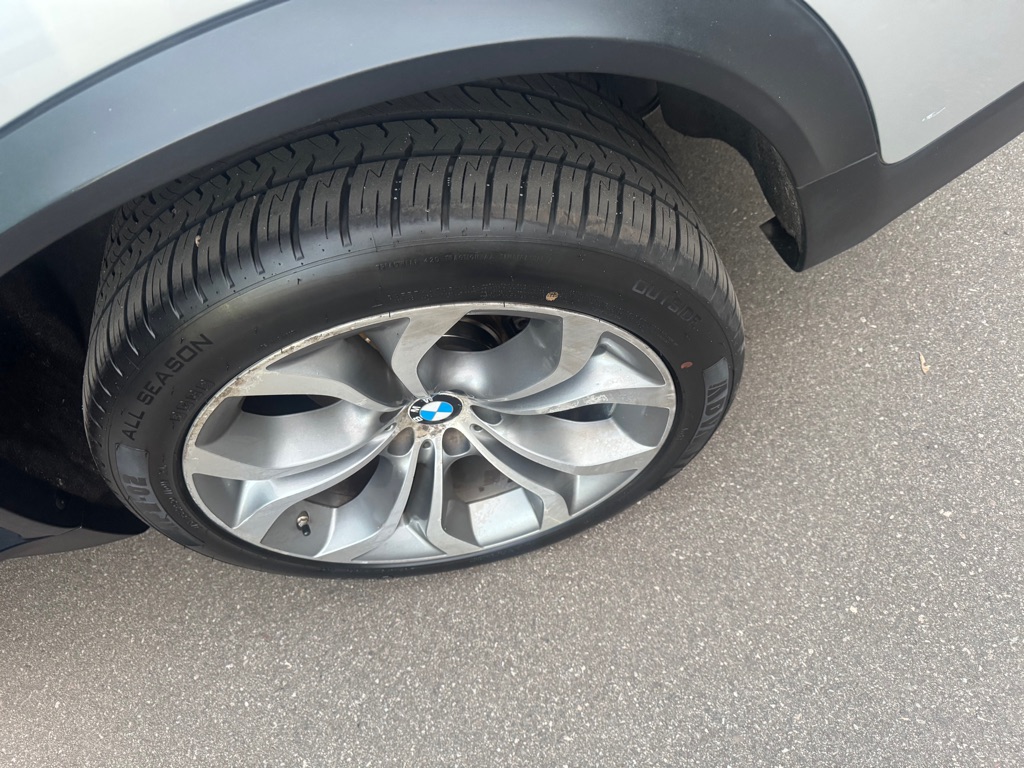 Photo 13 of this BMW X5