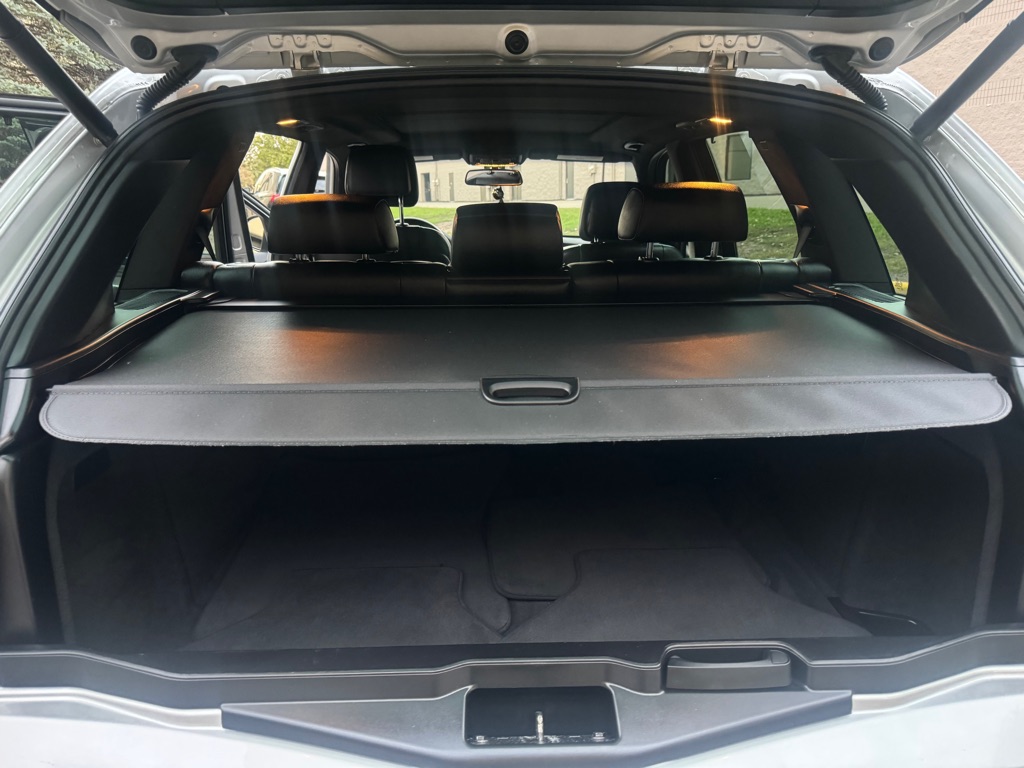 Photo 15 of this BMW X5