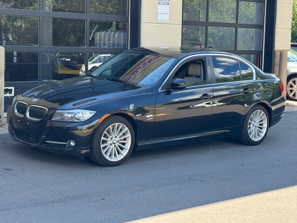 Photo 9 of this BMW 335