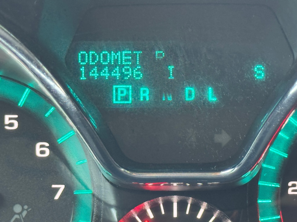 Photo 3 of this CHEVROLET TRAVERSE