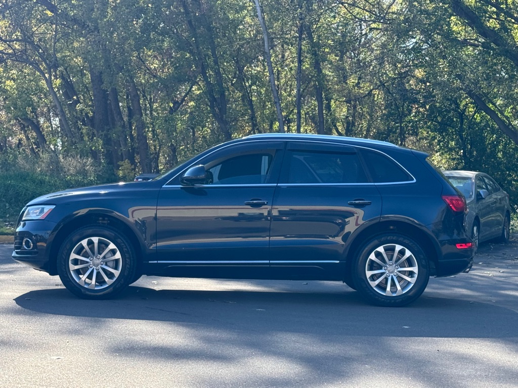 Photo 7 of this AUDI Q5