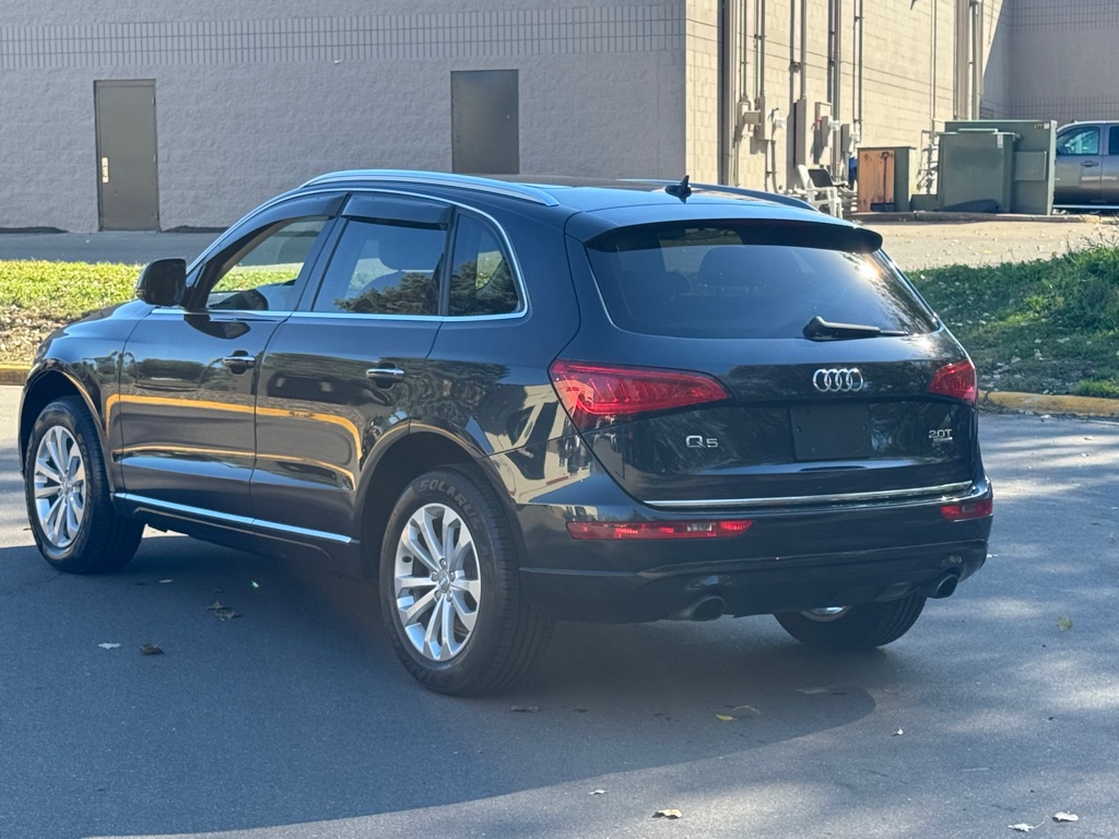 Photo 18 of this AUDI Q5