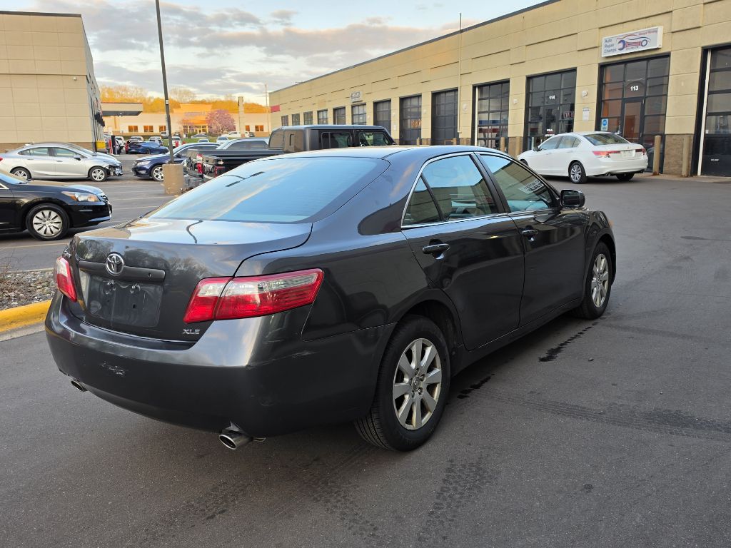 Photo 6 of this TOYOTA CAMRY XLE