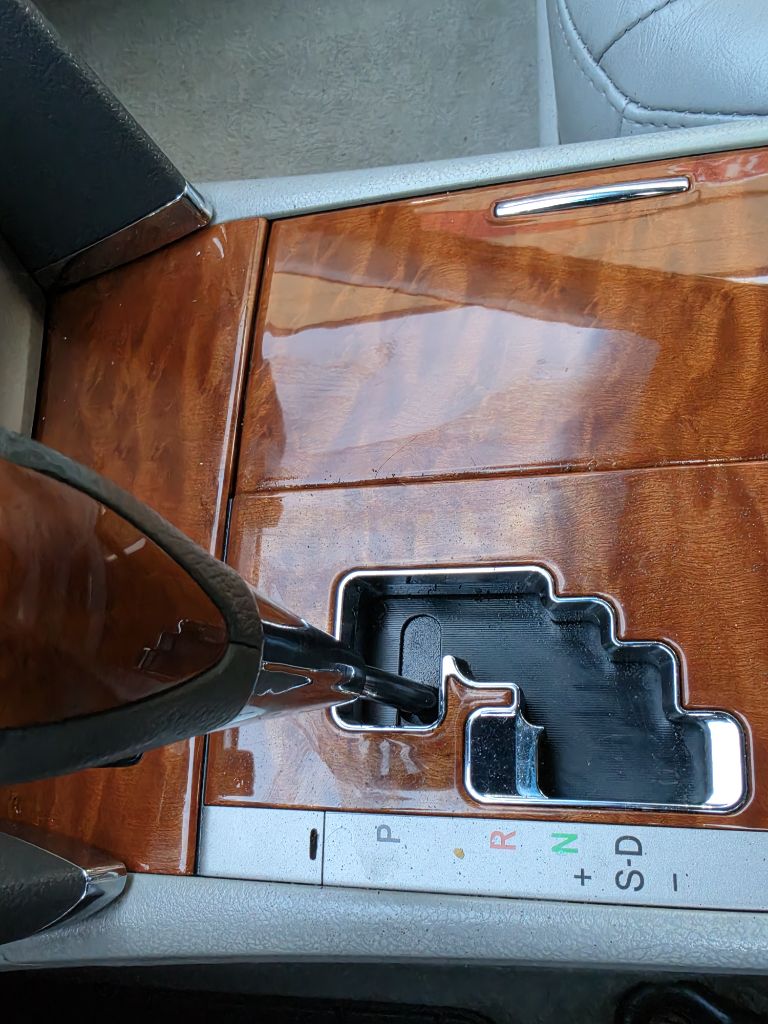 Photo 18 of this TOYOTA CAMRY XLE