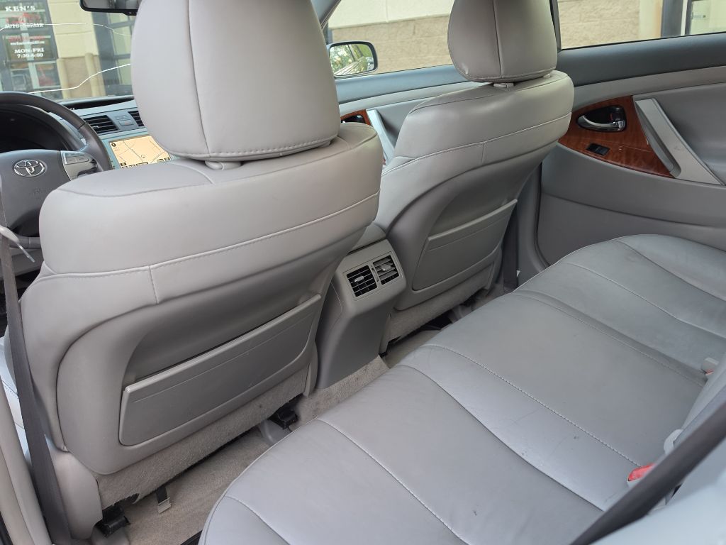 Photo 11 of this TOYOTA CAMRY XLE