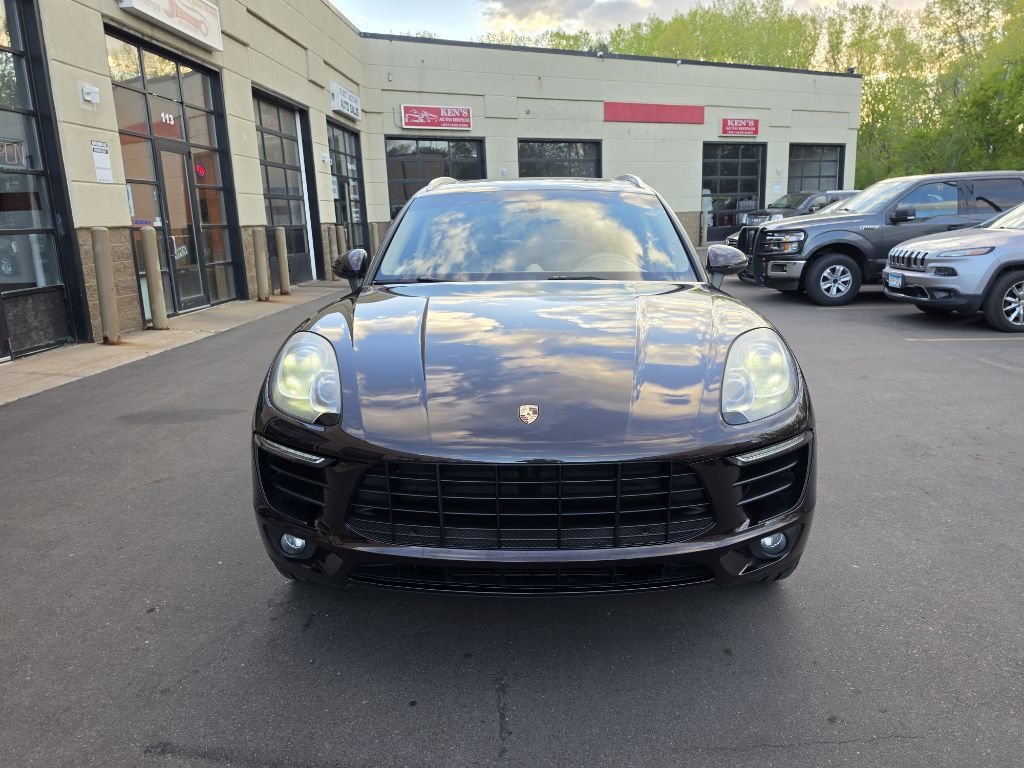 Photo 6 of this PORSCHE MACAN S